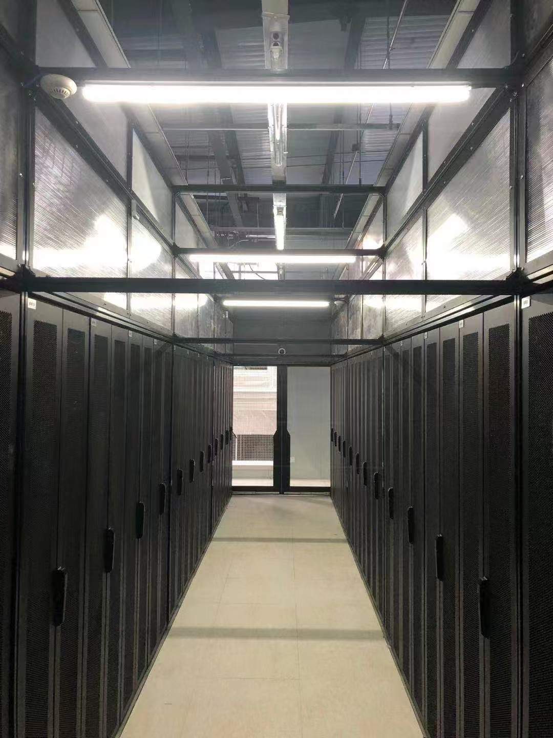 Data Center Hot Aisle System